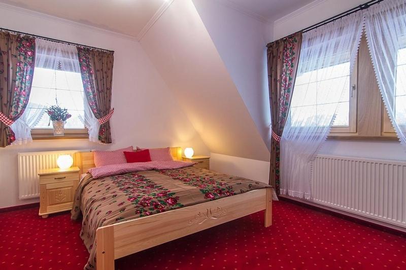 Folk Resort Domki I Apartamenty Murzasichle Pokoj fotografie